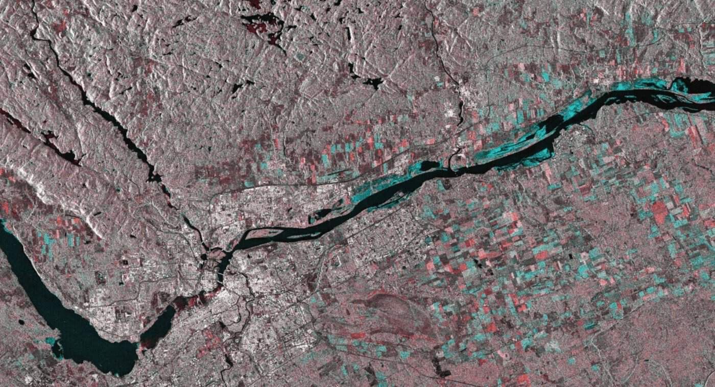 Flood extent from SAR, produced in Enterprise